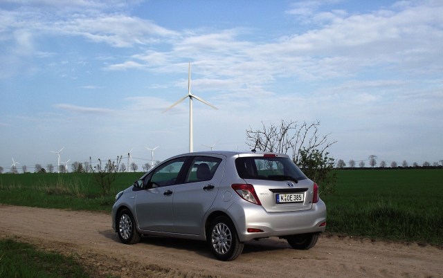 Toyota Yaris XP13 1.5 VVT-i Hybrid